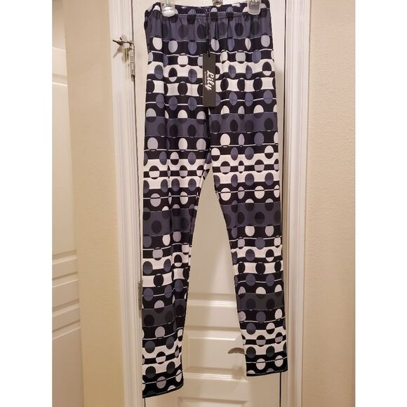 Lily Leggings - Picture 1 of 1